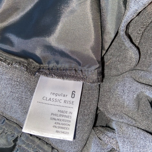 Old Navy Size 6 Classic Rise Trousers - Picture 3 of 3